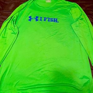 Mens xxl under armour long sleeve shirt.